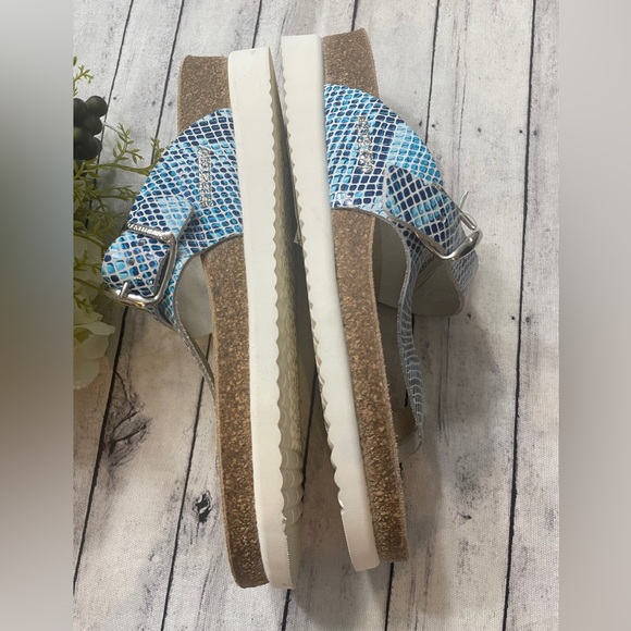 New Mephisto Women's Helen - Turqoise Sand Boa - Picture 6 of 8